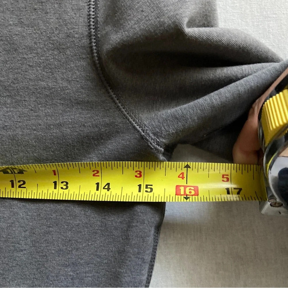 Lululemon Athletica Voyage full zip Hoodie Sz S 16” PTP - Picture 10 of 10